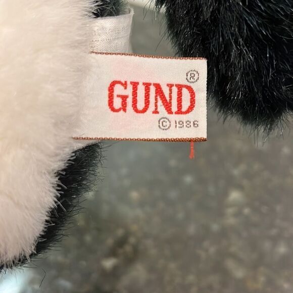 Gund Staffed Animal Cute Little Penguin Plush Toy 1986 - Picture 7 of 8